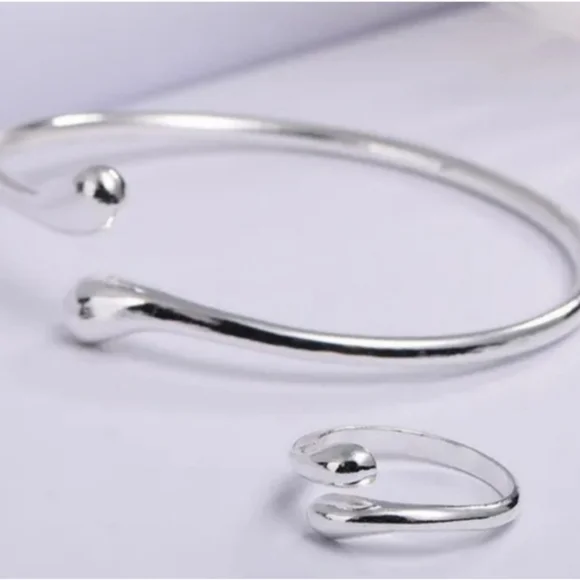 925 Sterling Silver Waterdrop Jewelry Set Bracelet Necklace Earrings and Ring - Picture 16 of 16